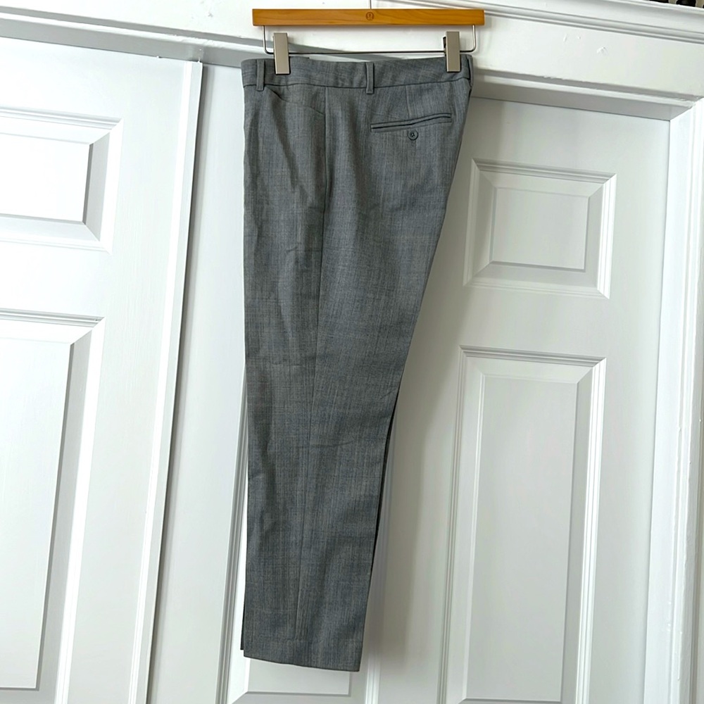 Slim cropped size 8 gap